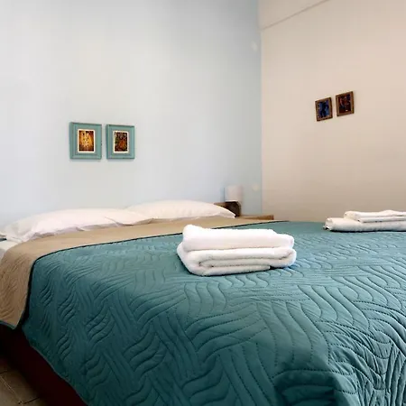 Saradari Apartamento *